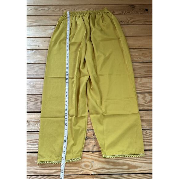 NEW Bench Mark Kurti Set Size Medium Women’s Yellow - Picture 10 of 16